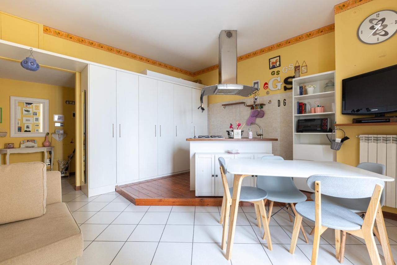 Bnbutler Torelli - Grazioso E Luminoso Bilocale Apartment Milan Exterior photo